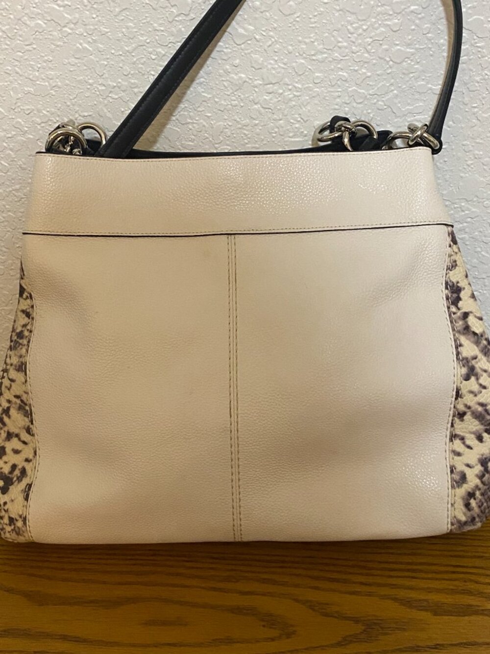 Coach Beige Leather Snake Print Trim Should Bag - Picture 6 of 7